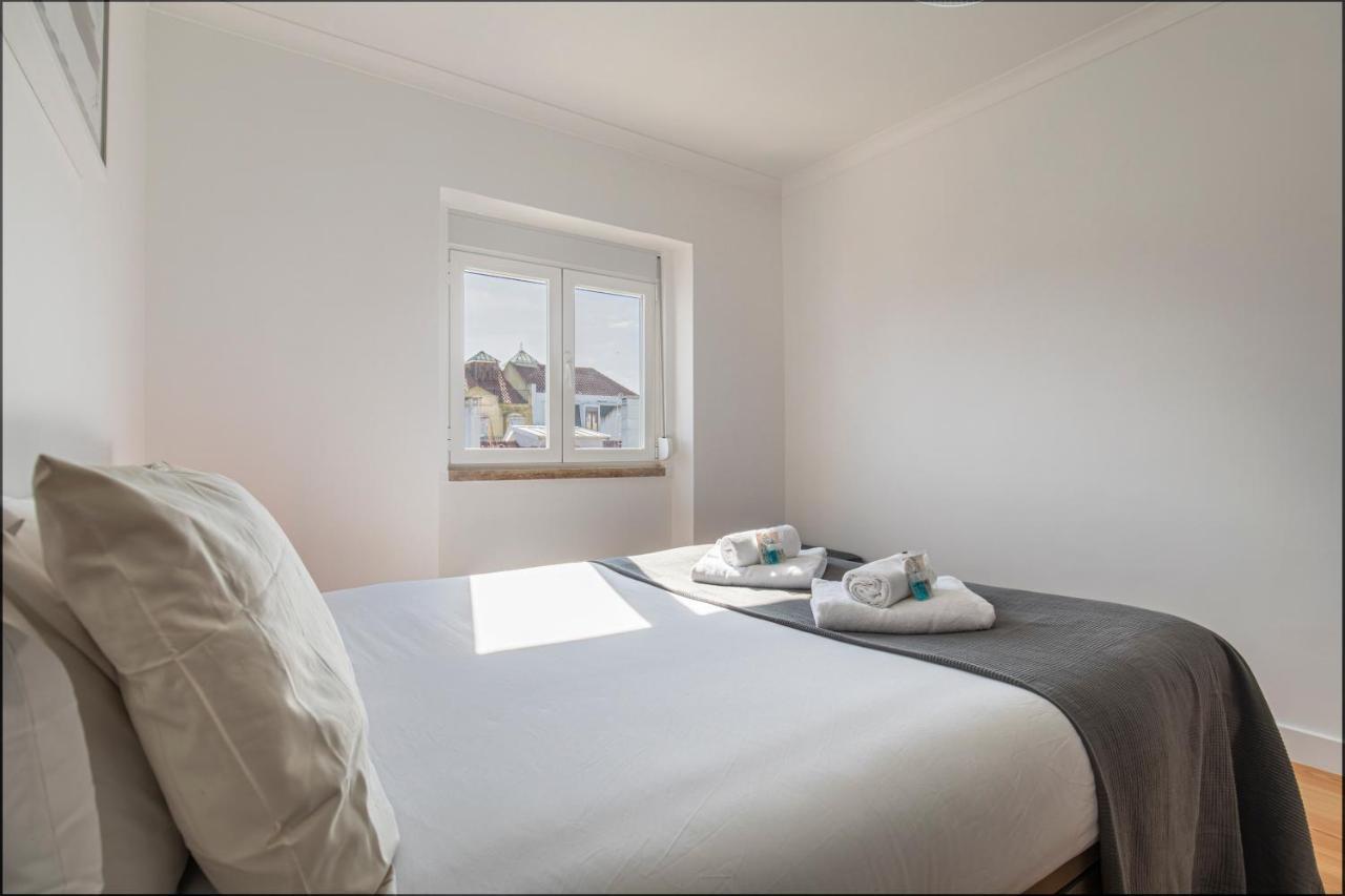 Lovelystay - Sunny 1Bdr Apartment W/Terrace Lisboa المظهر الخارجي الصورة