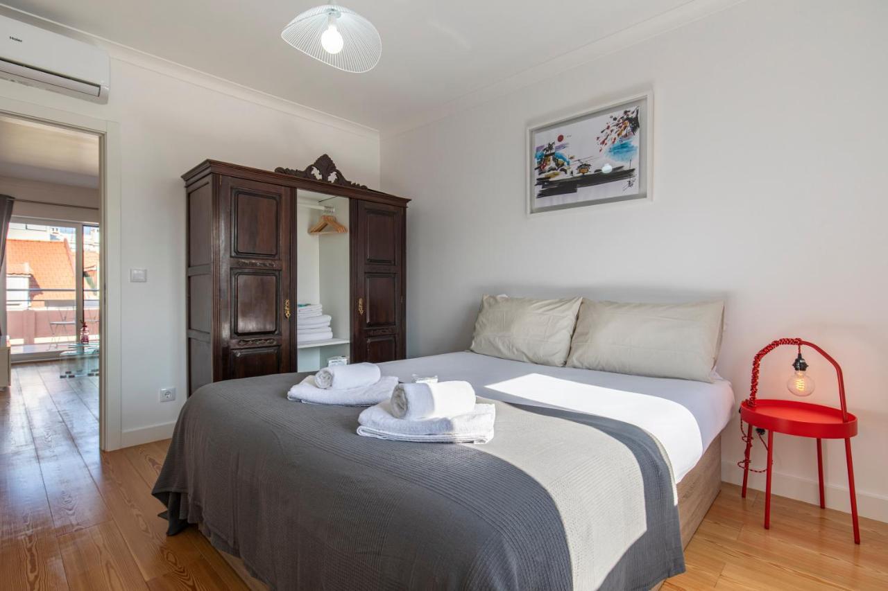 Lovelystay - Sunny 1Bdr Apartment W/Terrace Lisboa المظهر الخارجي الصورة