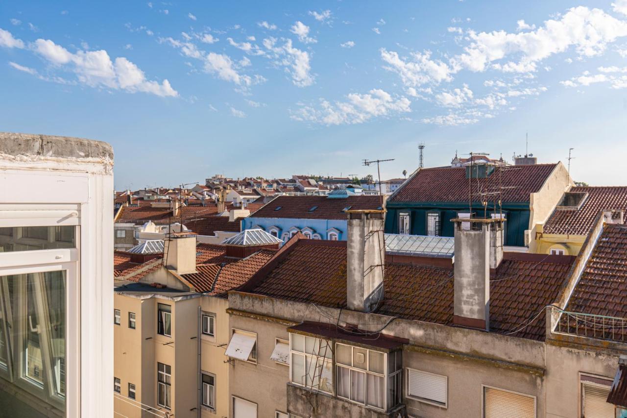 Lovelystay - Sunny 1Bdr Apartment W/Terrace Lisboa المظهر الخارجي الصورة