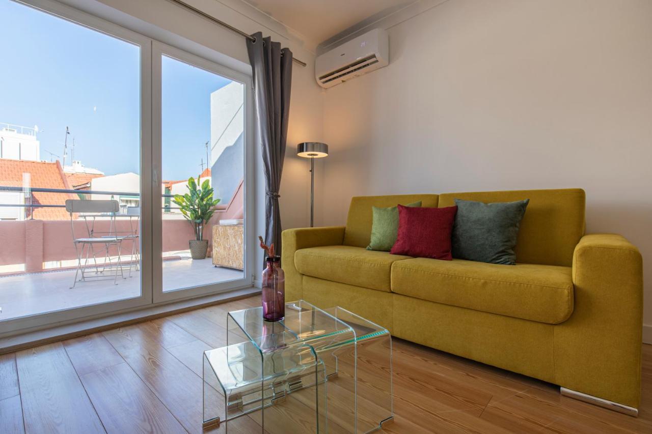 Lovelystay - Sunny 1Bdr Apartment W/Terrace Lisboa المظهر الخارجي الصورة